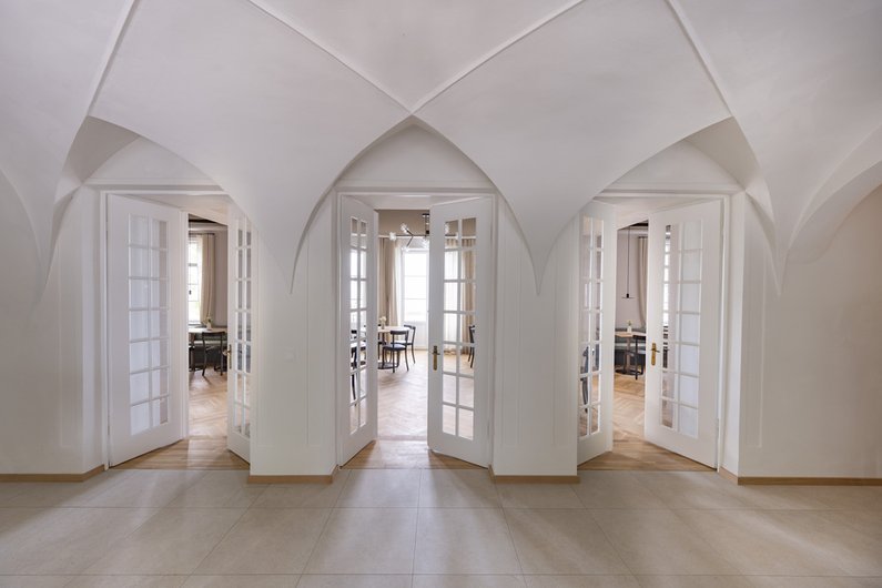 The cross-vaulted ceiling of the Villa Gminder at Seegut Zeppelin in Friedrichshafen